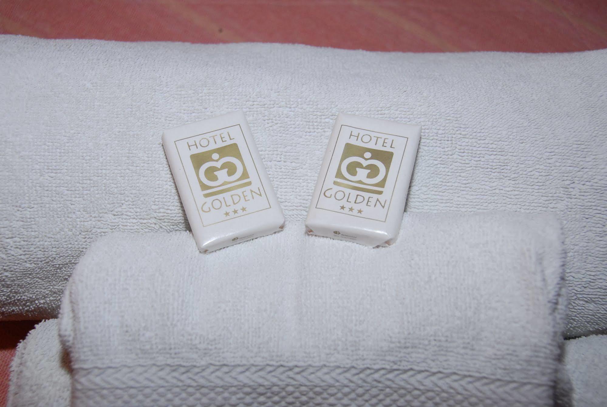Hotel Golden Ρίμινι Εξωτερικό φωτογραφία